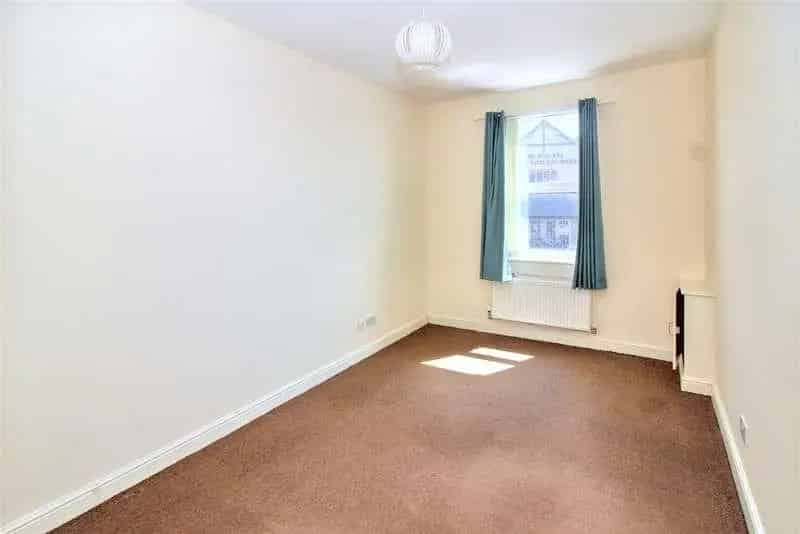 2 Bed Flat & Commercial Unit Investment Stapleford
