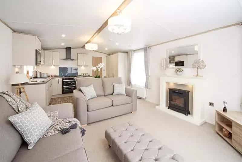 2 Bedroom Park Home for Sale