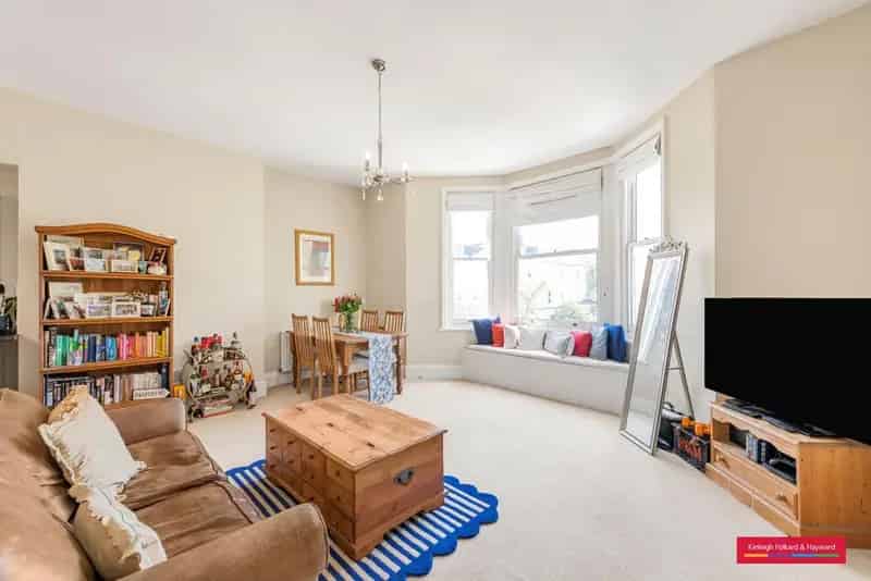 One Bedroom Apartment Belsize Park Modern Bright