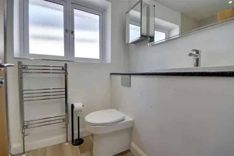 4 Bed Detached House for Sale in Fareham