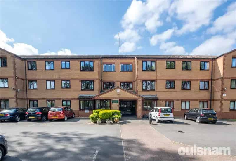 2 bedroom apartment for sale
