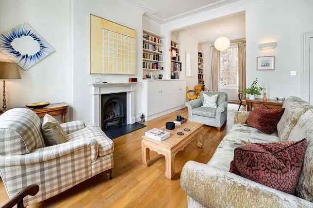 Maisonette for sale in Cambridge Street, London SW1V