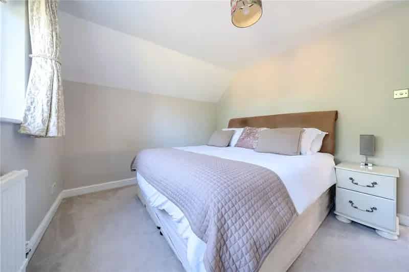 3 bedroom house in Highclere