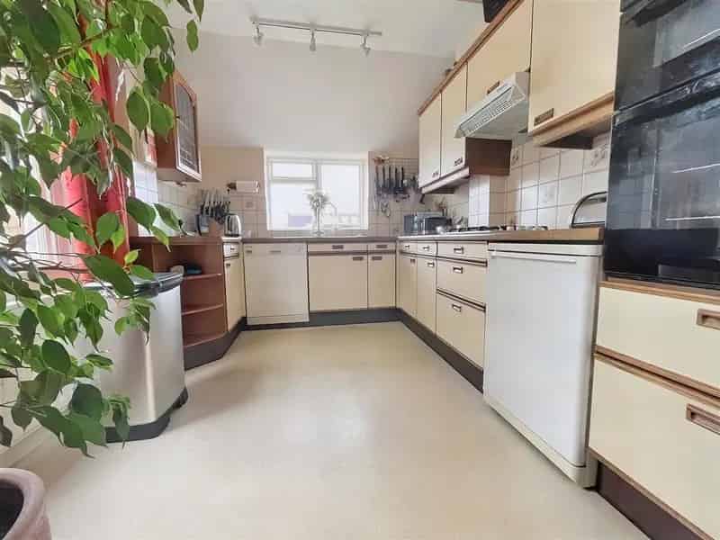 3 Bedroom Edwardian Terrace House to Rent