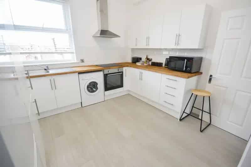 Four Bedroom Split Level Apartment Bexhill Town Centre