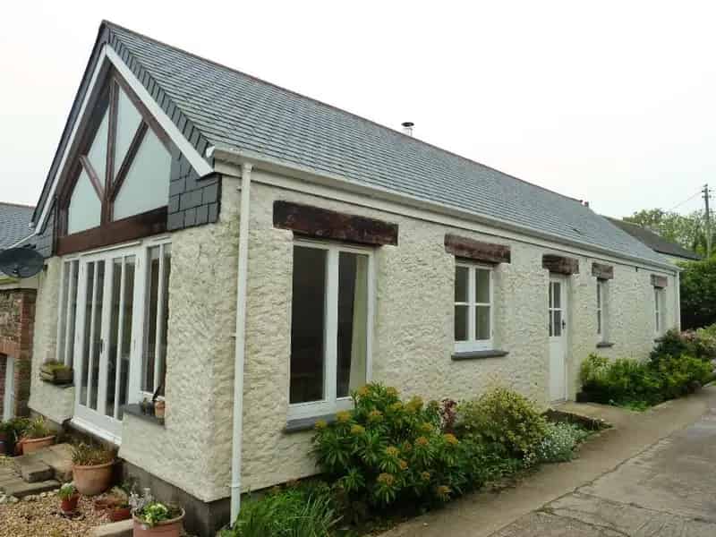 1 Bedroom Semi Detached Bungalow To Rent