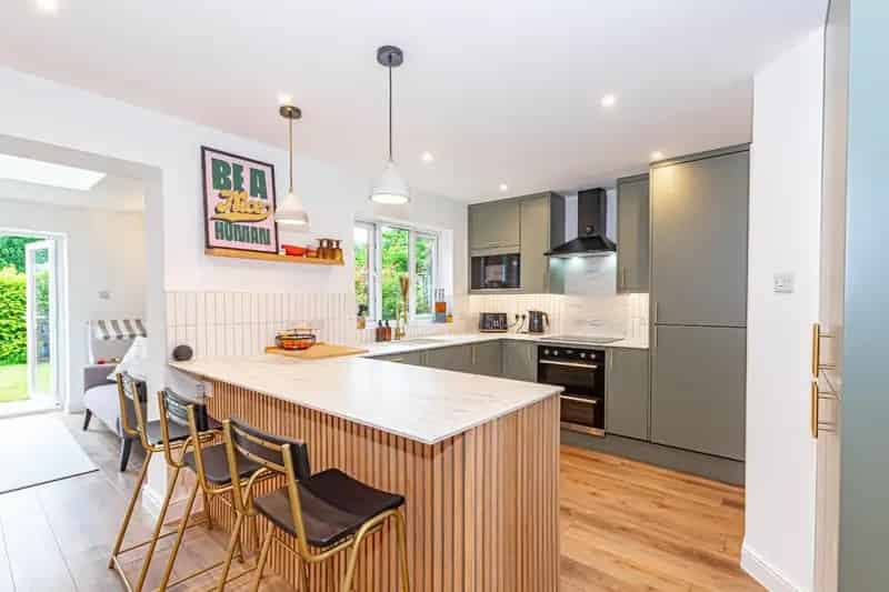 3 Bedroom Detached House for Sale in Pitstone