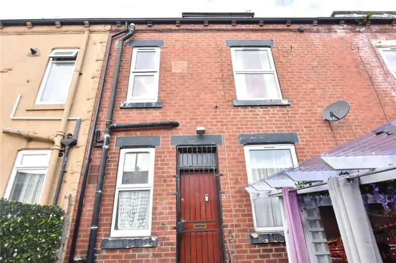 Two Bedroom Terrace House Auction - Great Rental Investment Near Leeds
