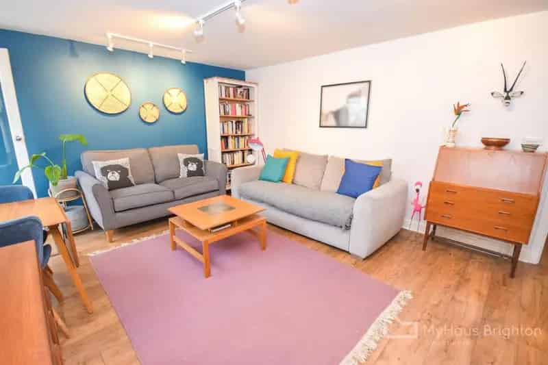 1 Bedroom Apartment for Sale