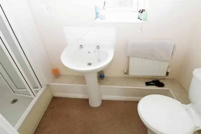 4 Bedroom Detached House For Sale NO CHAIN