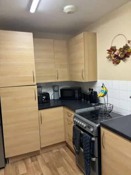 2 Bed House Near Village - Quiet Location