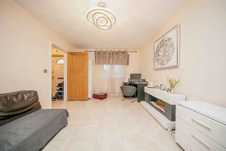 2 Bedroom House in Historic Harwich