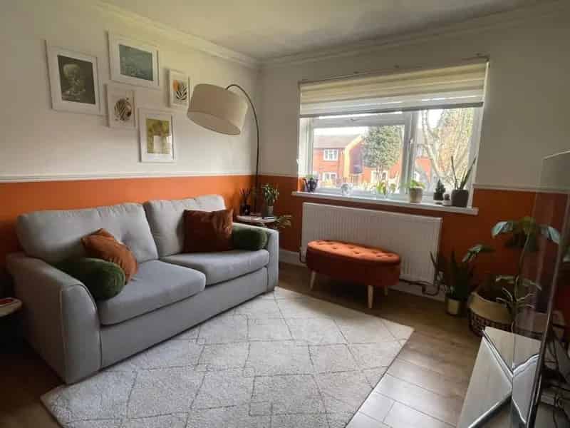 First Floor Maisonette West Bromwich Available May 2025