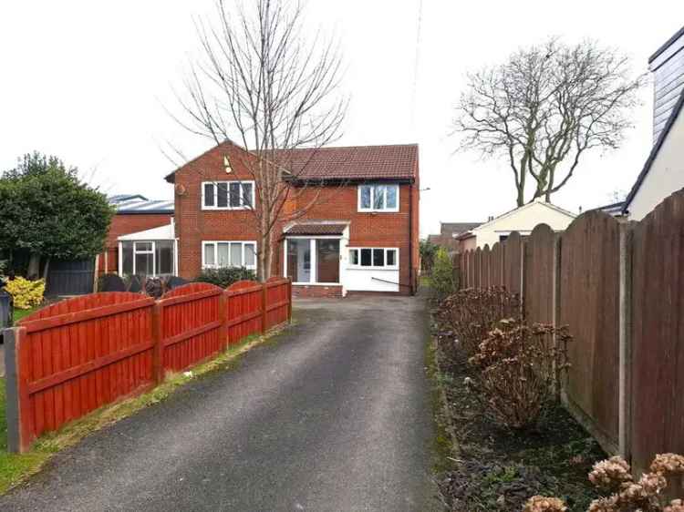 4 Bedroom Detached House to Rent