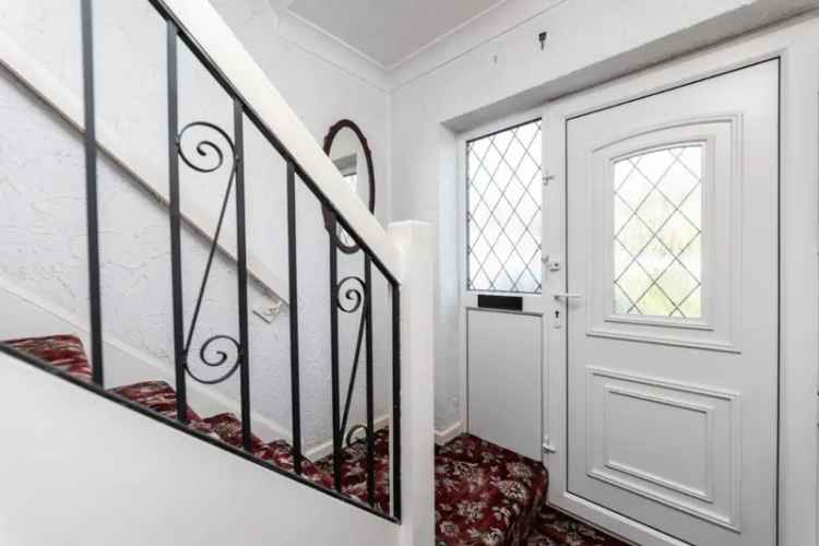 2 Bed Semi-Detached House for Sale Allerton Bywater