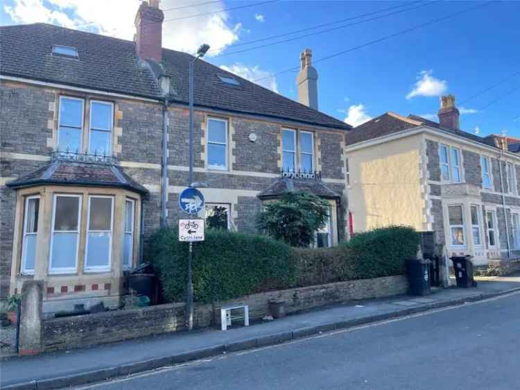 6 Bedroom Semi-Detached Student House July 2025