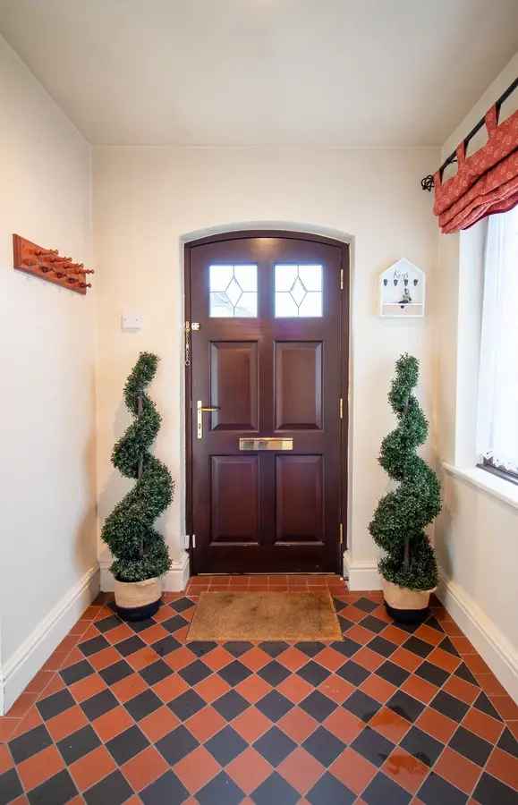 Detached House for sale with 4 bedrooms, Derby Road, Ilkeston