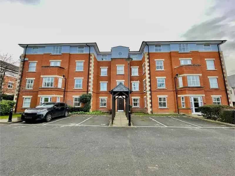 2 Bedroom Apartment for Sale