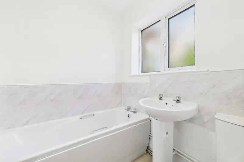 Flat To Rent Available August 1 2025