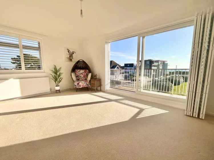 2 Bedroom Sea View Apartment Southbourne