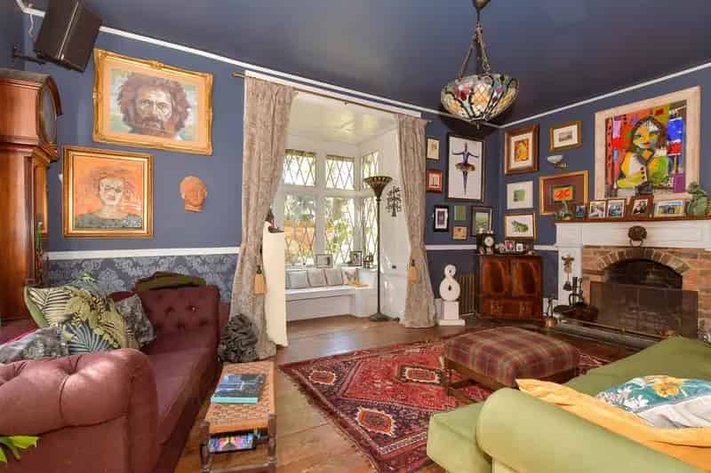 5 Bedroom Victorian House for Sale in Sheldwich