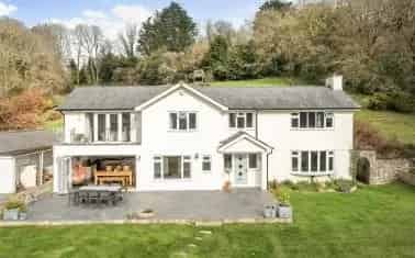 4-Bed Family Home in Lustleigh Dartmoor with 1.54 Acres