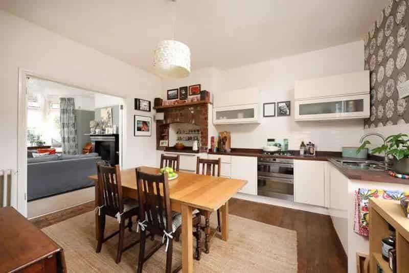 4 Bedroom Victorian Terrace House Near Redland Green School