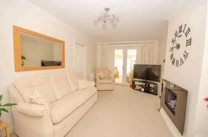 3 bedroom House
 For Sale