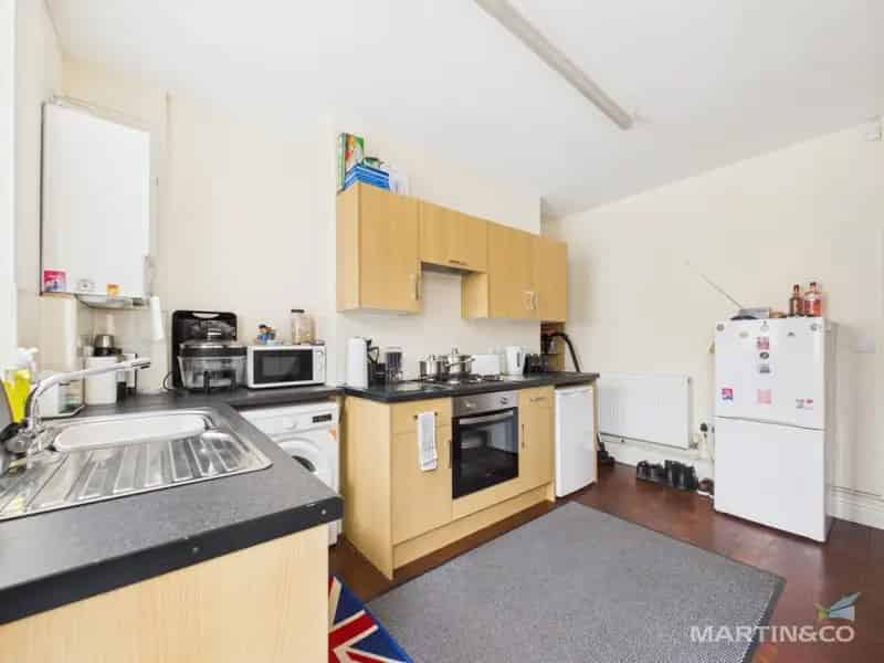 2 bedroom House
 For Sale