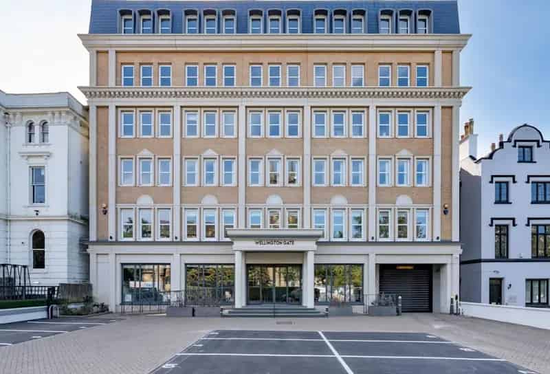 Commercial property For Rent , 7-9, Church Road, Tunbridge Wells, England