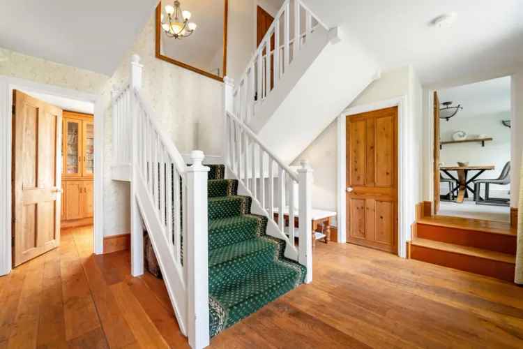 4 Bedroom Detached House with Pool and Orangery