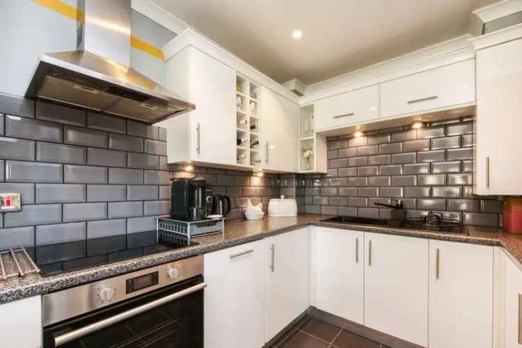 2 Bedroom Flat for Sale in York