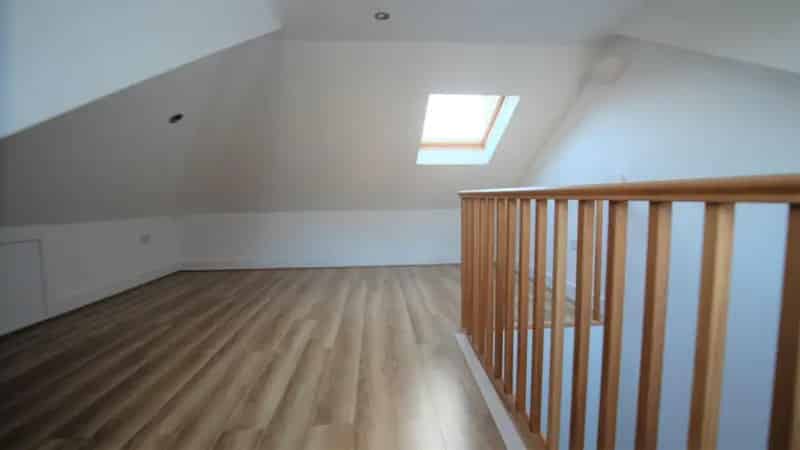 2 Bedroom Apartment House to Rent near Queens Park