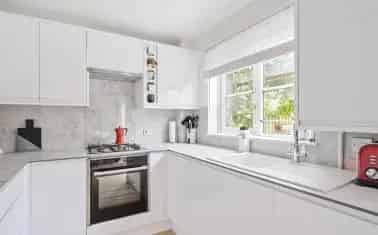 Two Bedroom Terraced House Wellington Near M5 Motorway