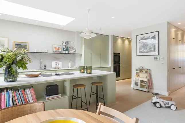 6 Bedroom House Fulham Chelsea Border South Facing Garden