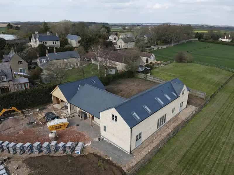 4 bed property for sale