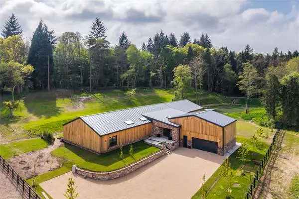 Sustainable Contemporary Home in High Weald National Landscape