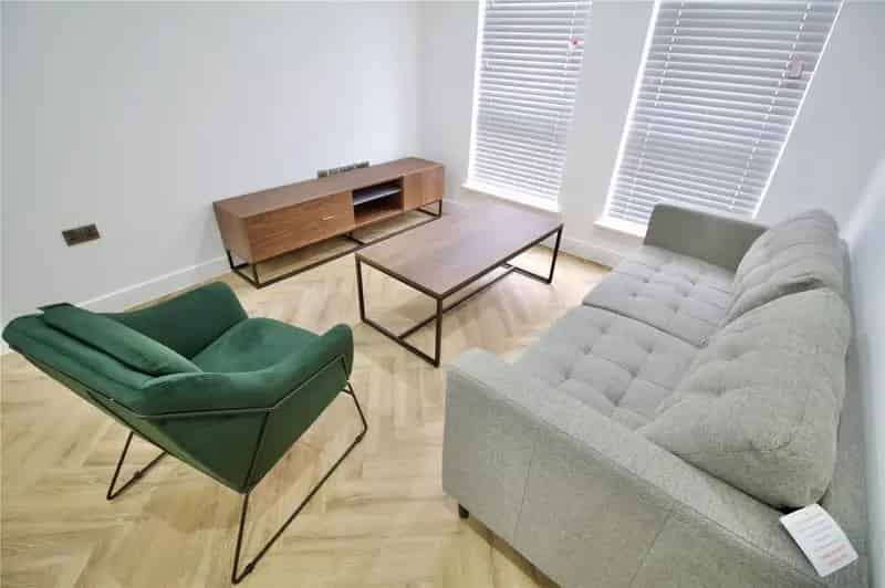 2 Bedroom Flat to Rent