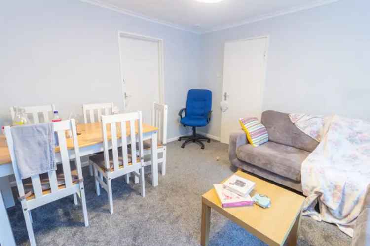 1 Bedroom Flat To Rent Available Now