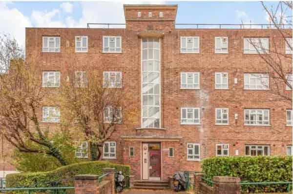 3-Bedroom Flat Near Stations Family Home Mutual Exchange