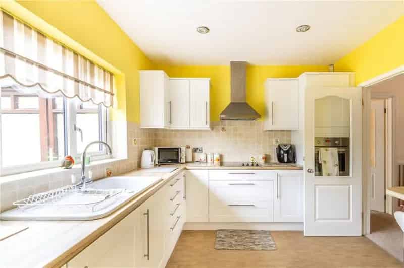 2 Bedroom Detached Bungalow for Sale Bishopsworth