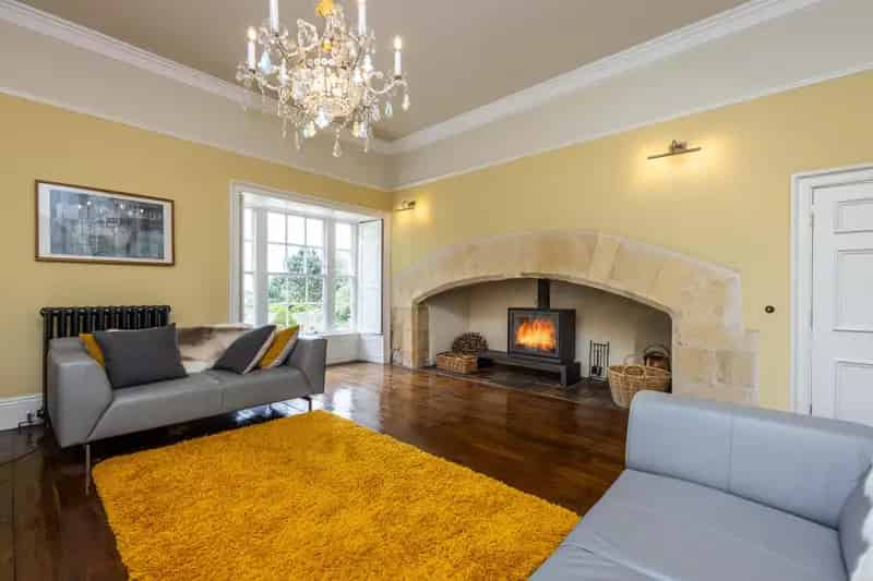 Grade II Listed 6-Bedroom Country Home Scawsby Hall