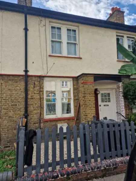 2 Bedroom House Near Tooting Broadway Tooting Bec