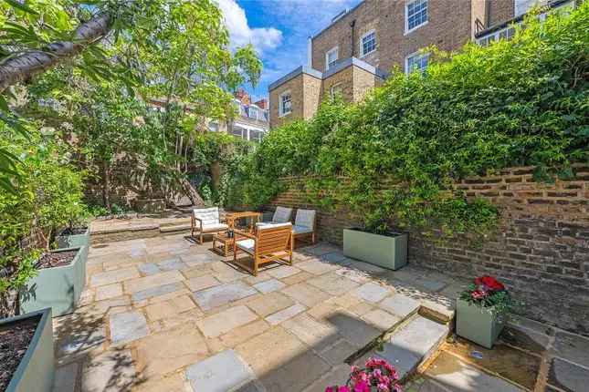 End terrace house for sale in Ovington Street, London SW3