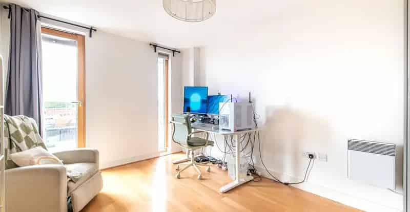 2 bedroom property for sale