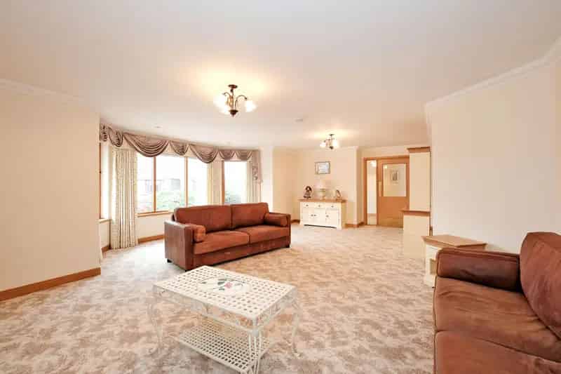 5 6 Bedroom Detached Family Home Wheelchair Accessible Alford