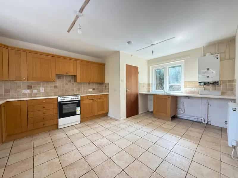 5 bedroom House
 For Sale