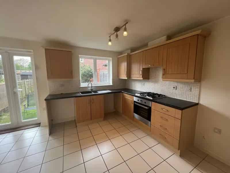 4 Bedroom House For Sale