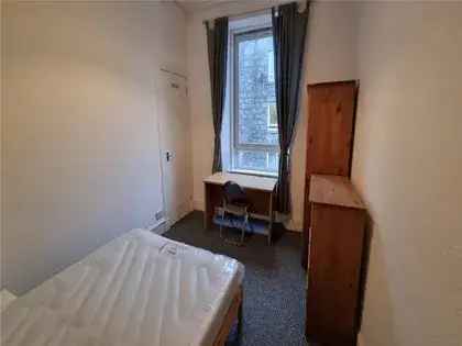 2 Bedroom Furnished Flat Near University of Aberdeen