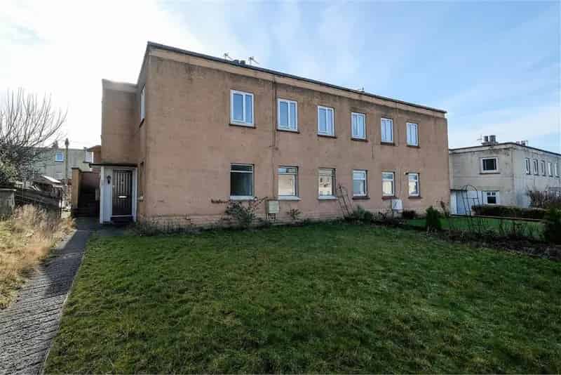 2 Bed Flat Ground Floor Dunfermline
